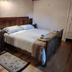 La Casa Gialla Rosazza, Biella * Rossaza