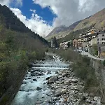 La Casa Gialla, Rosazza, Biella *