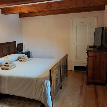 Vakantiehuis La Casa Gialla Rosazza, Biella