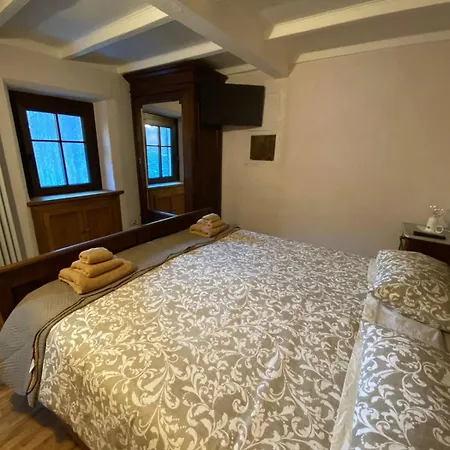 Feriehus La Casa Gialla, Rosazza, Valle Cervo
