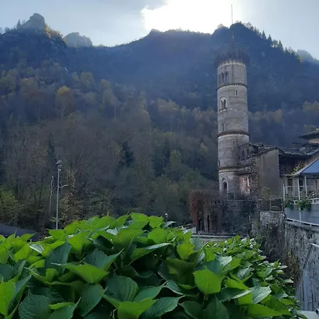 Casa vacanze La Casa Gialla Rosazza, Biella Rossaza