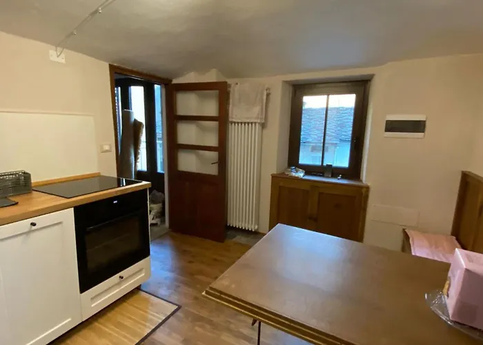 La Casa Gialla Rosazza, Biella *