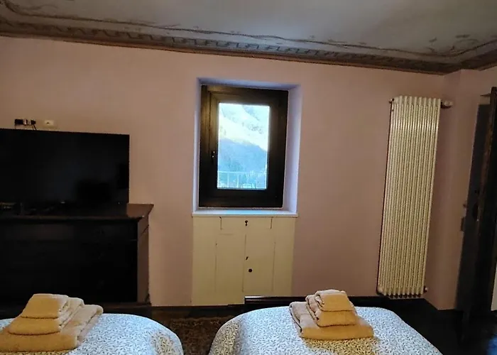 Vakantiehuis La Casa Gialla Rosazza, Biella Rossaza
